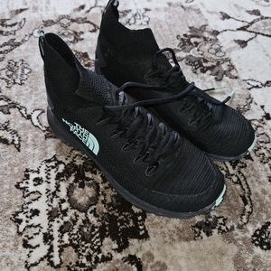 The north face hiking shoes 8.5